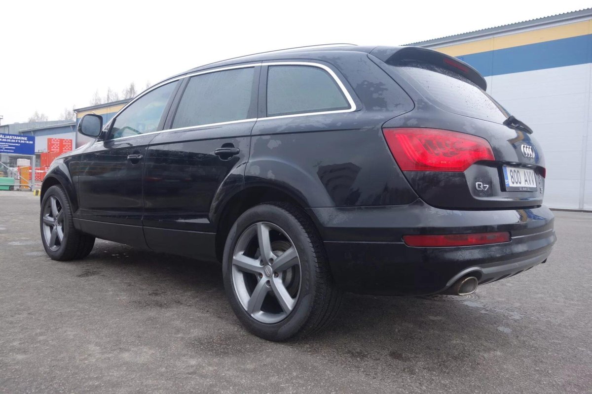 Audi q7 r20