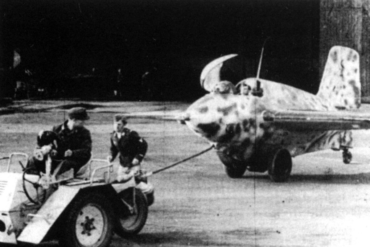 Messerschmitt me.163 Komet истребитель
