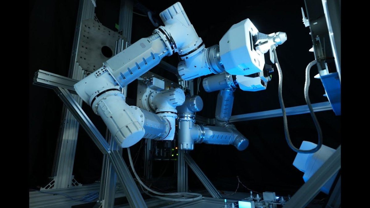 Космические роботы