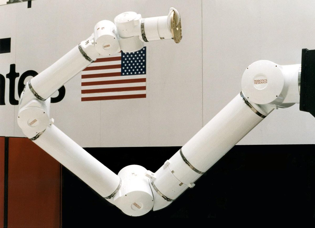 Европейский манипулятор era