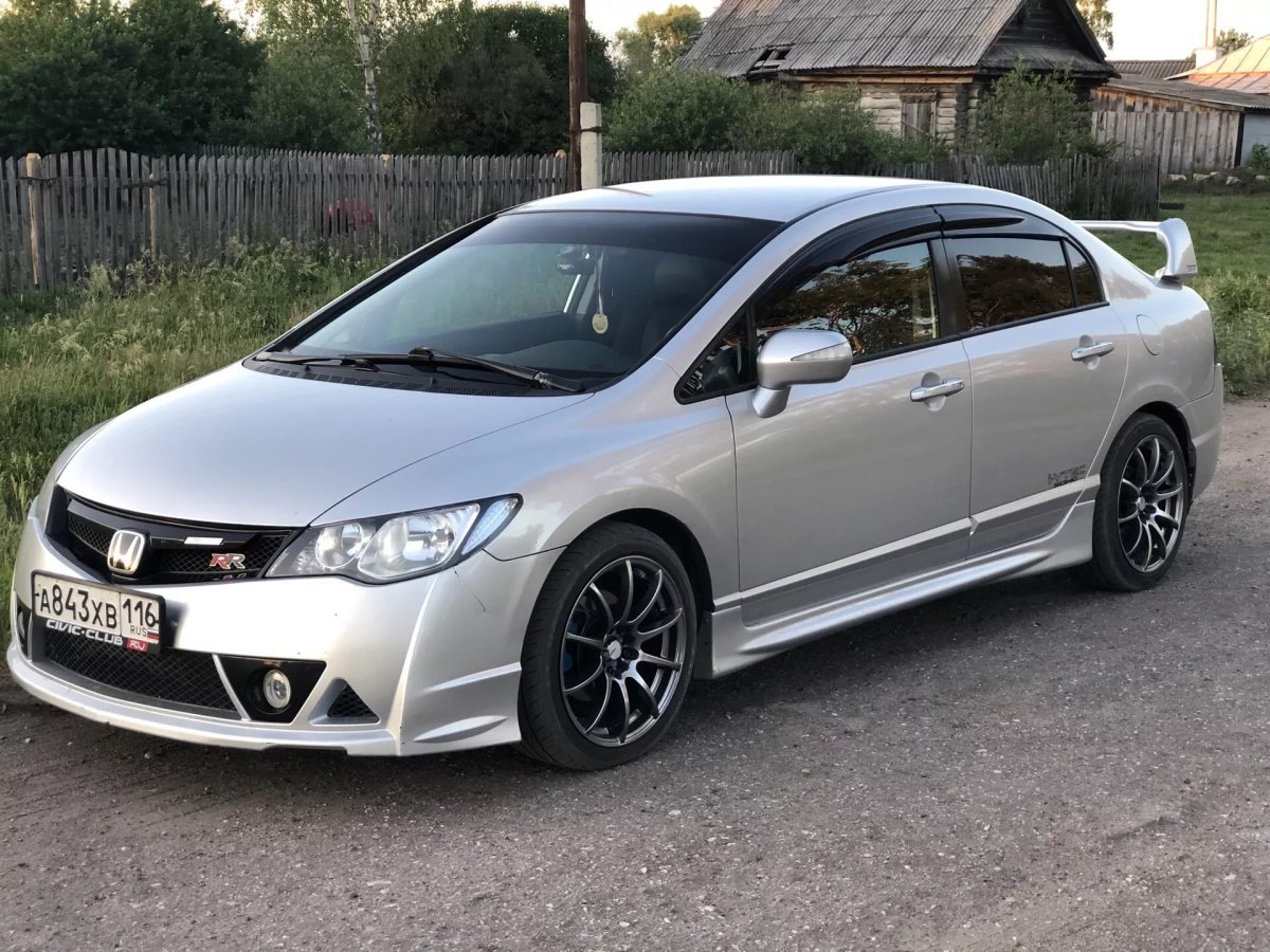 Honda Civic 4d