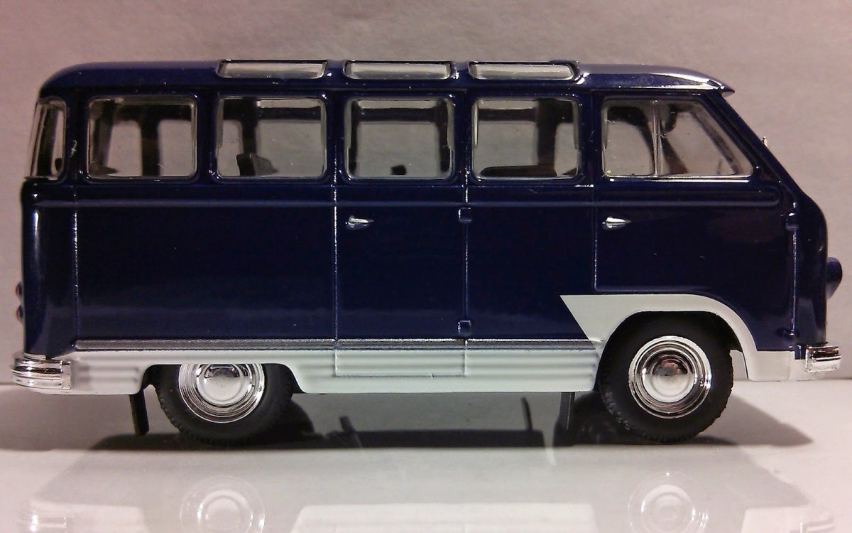 РАФ 10 Спридитис ДЕАГОСТИНИ