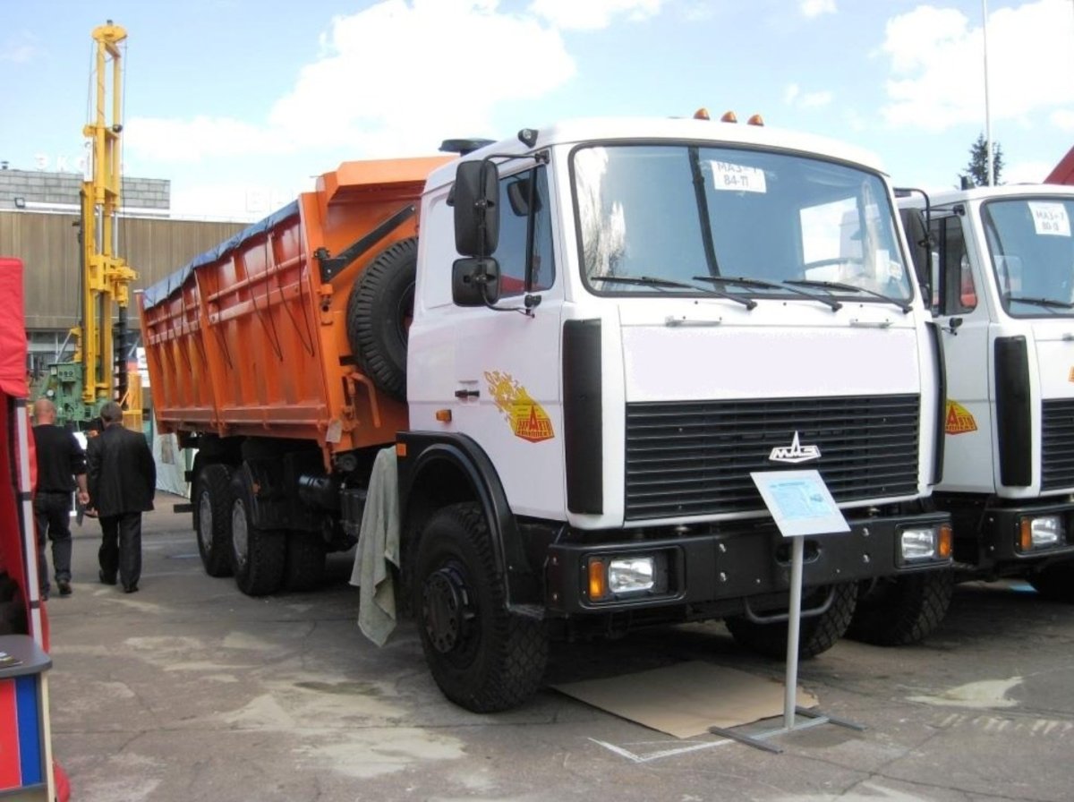 МАЗ 551608-236