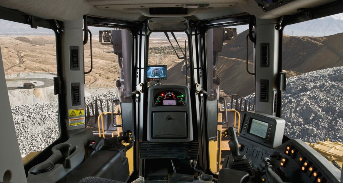 Caterpillar d10t кабина