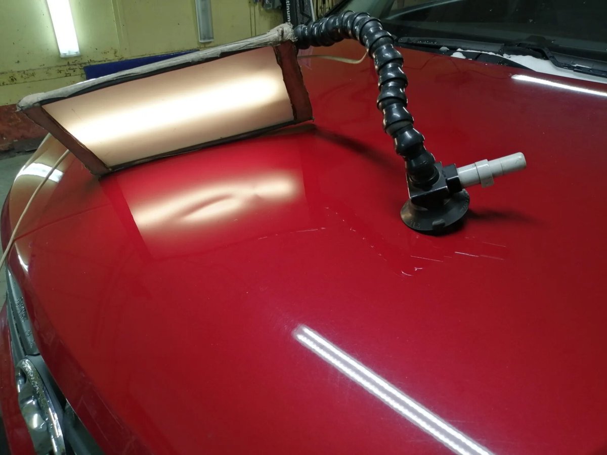 Ремонт дырки в капоте