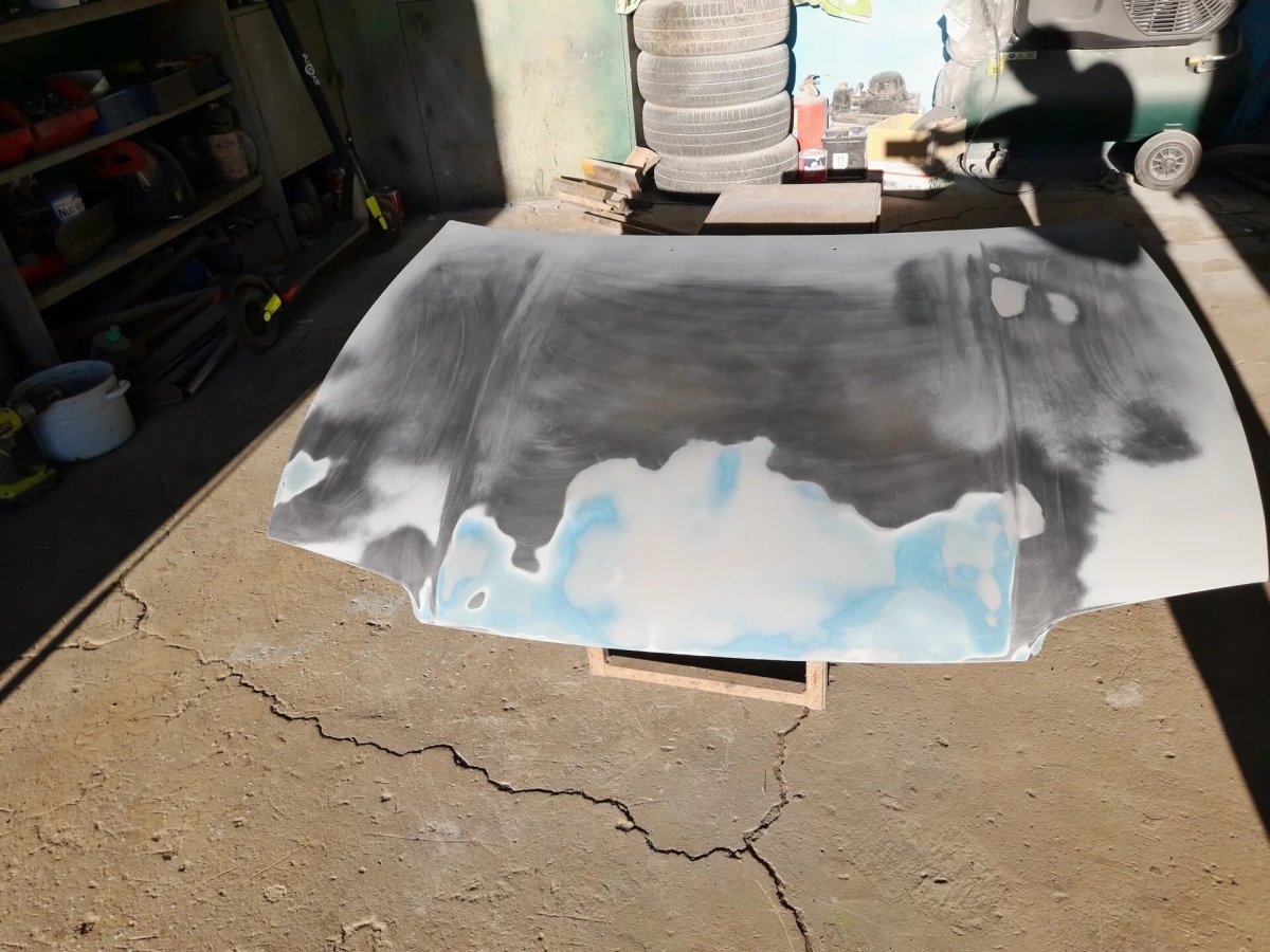 Капот крашеный под тюль