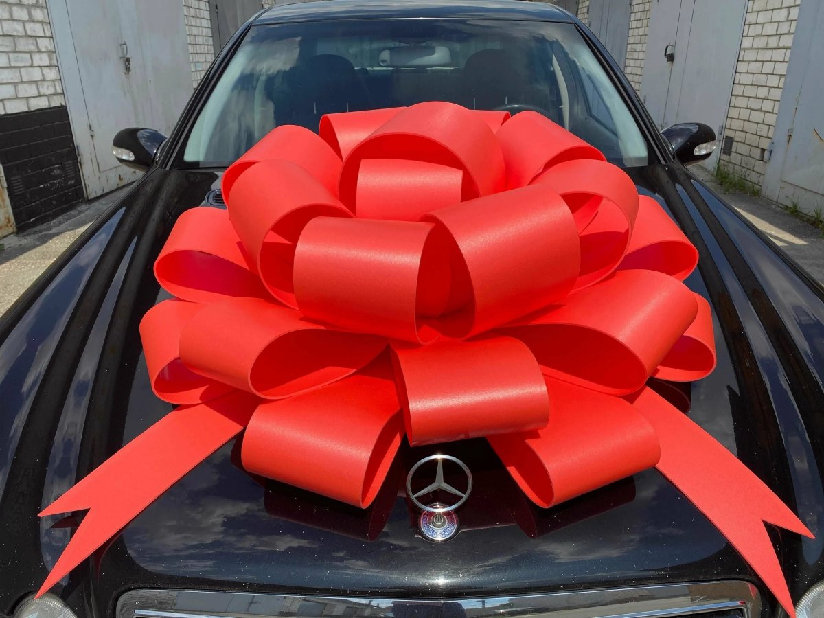 Бант на машину