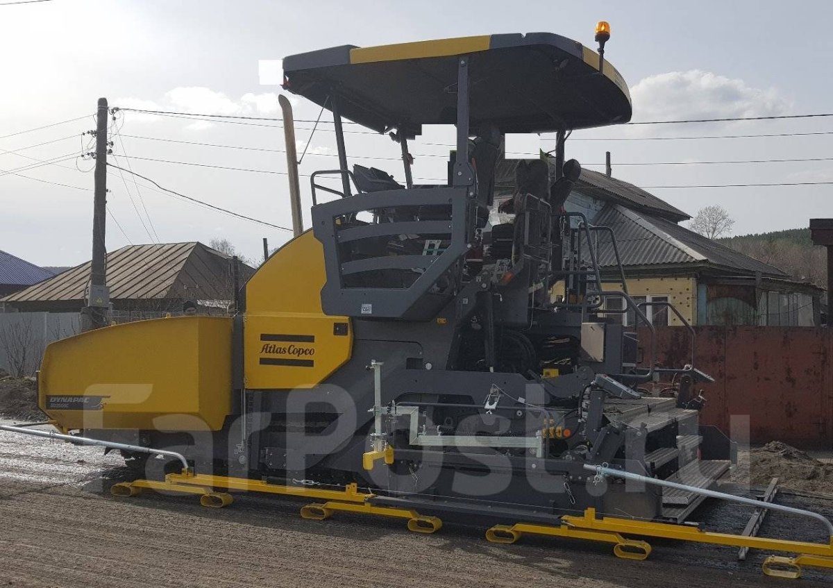 Асфальтоукладчик sd2500