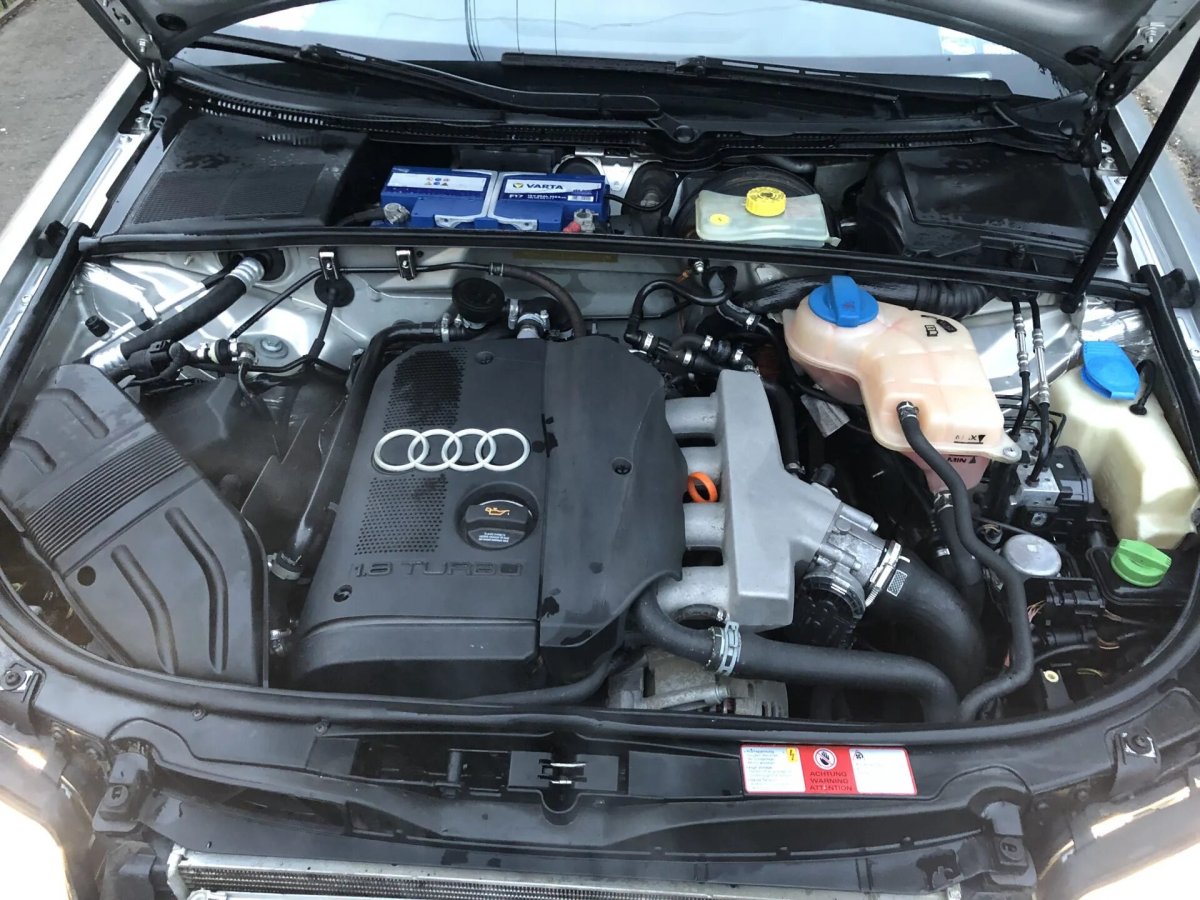 Audi a4 b6 подкапотка