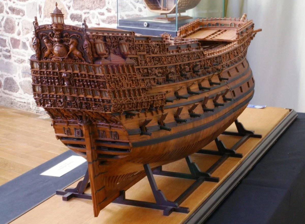 Роял Соверен парусник модель