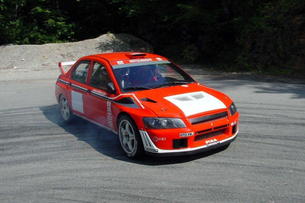Mitsubishi Lancer EVO 7 WRC