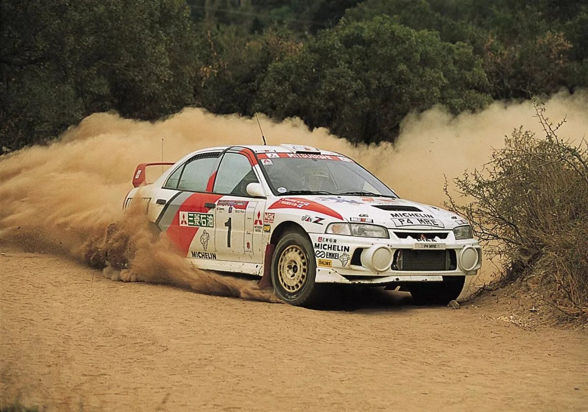 Mitsubishi Lancer EVO 7 WRC Rally