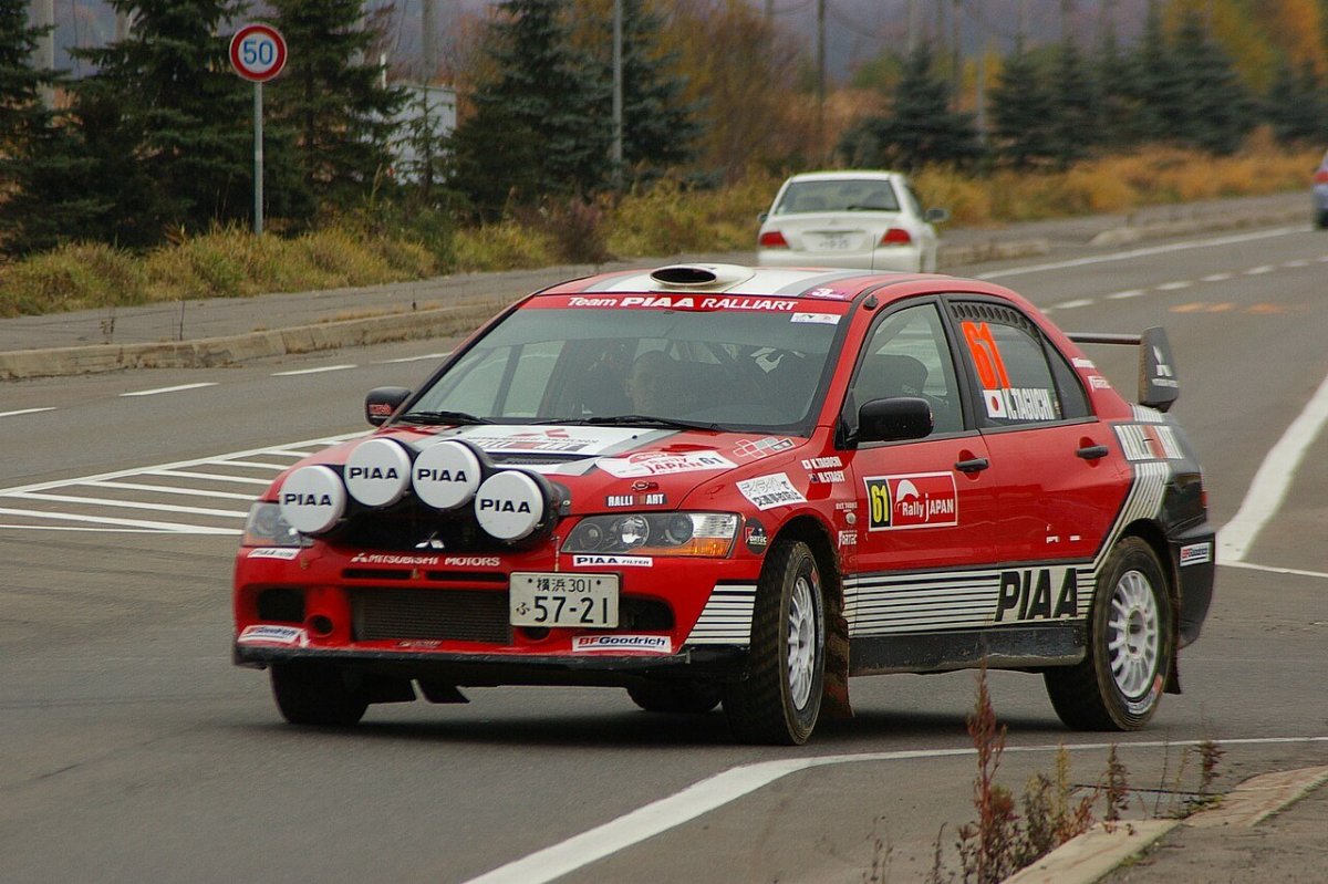 Mitsubishi Lancer EVO 9 ралли