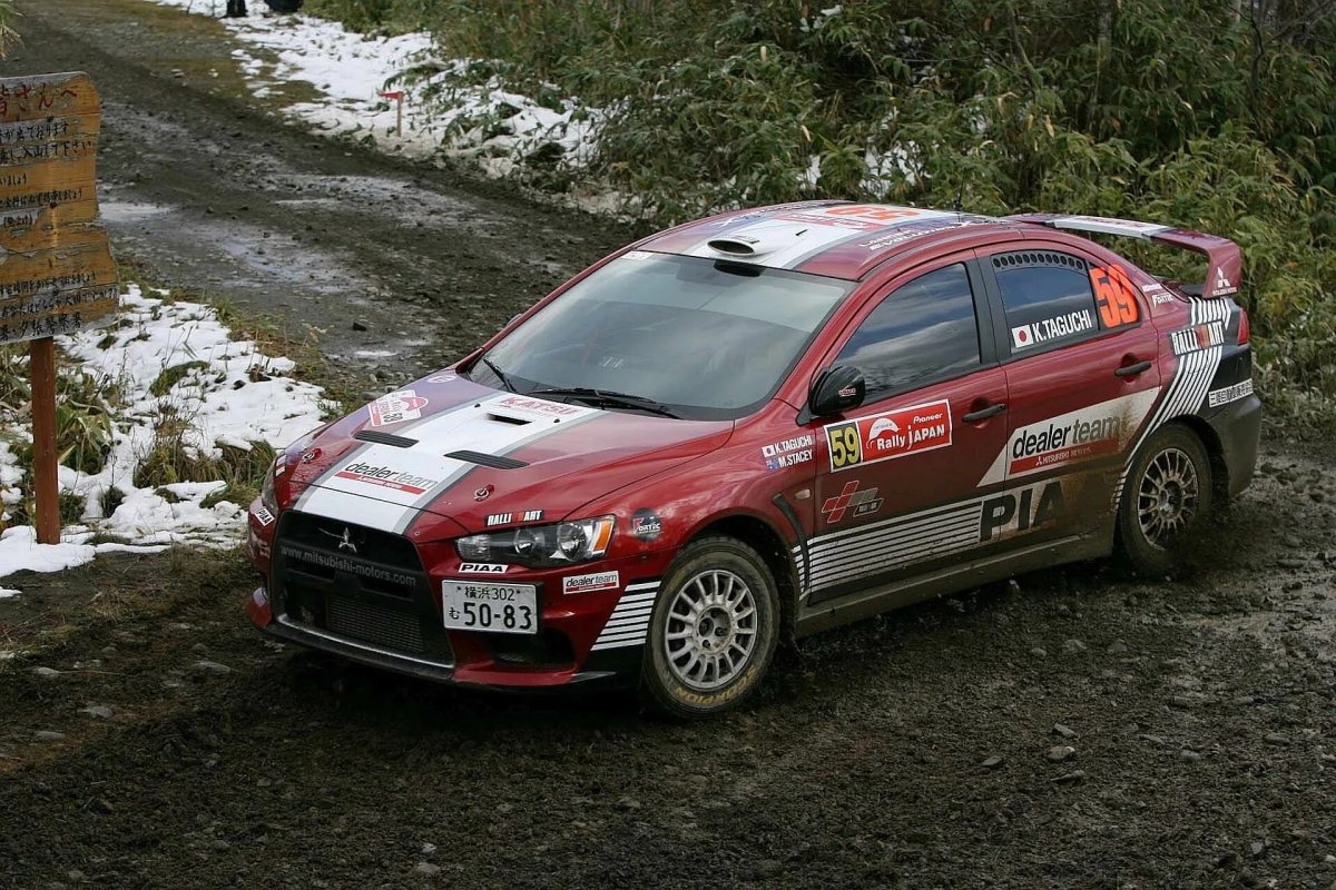 Митсубиси Лансер 10 Эволюшн ралли