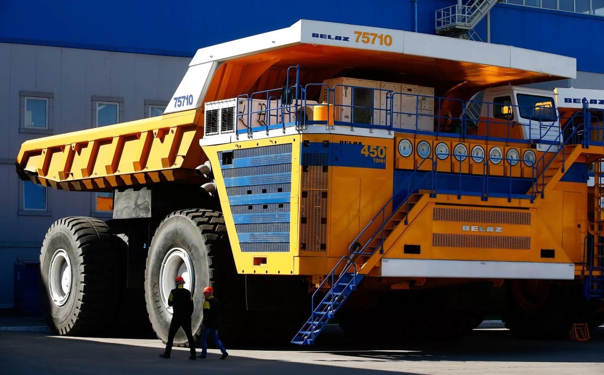 БЕЛАЗ-75710 450т
