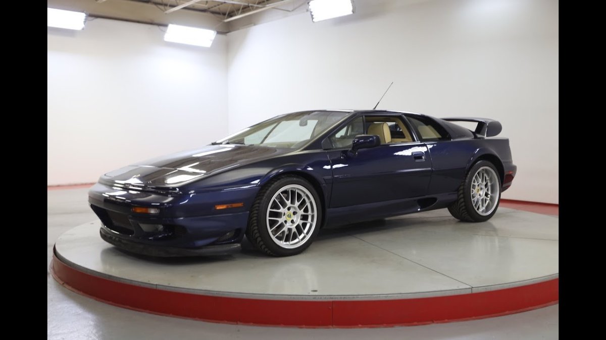 Лотус Эсприт 2004