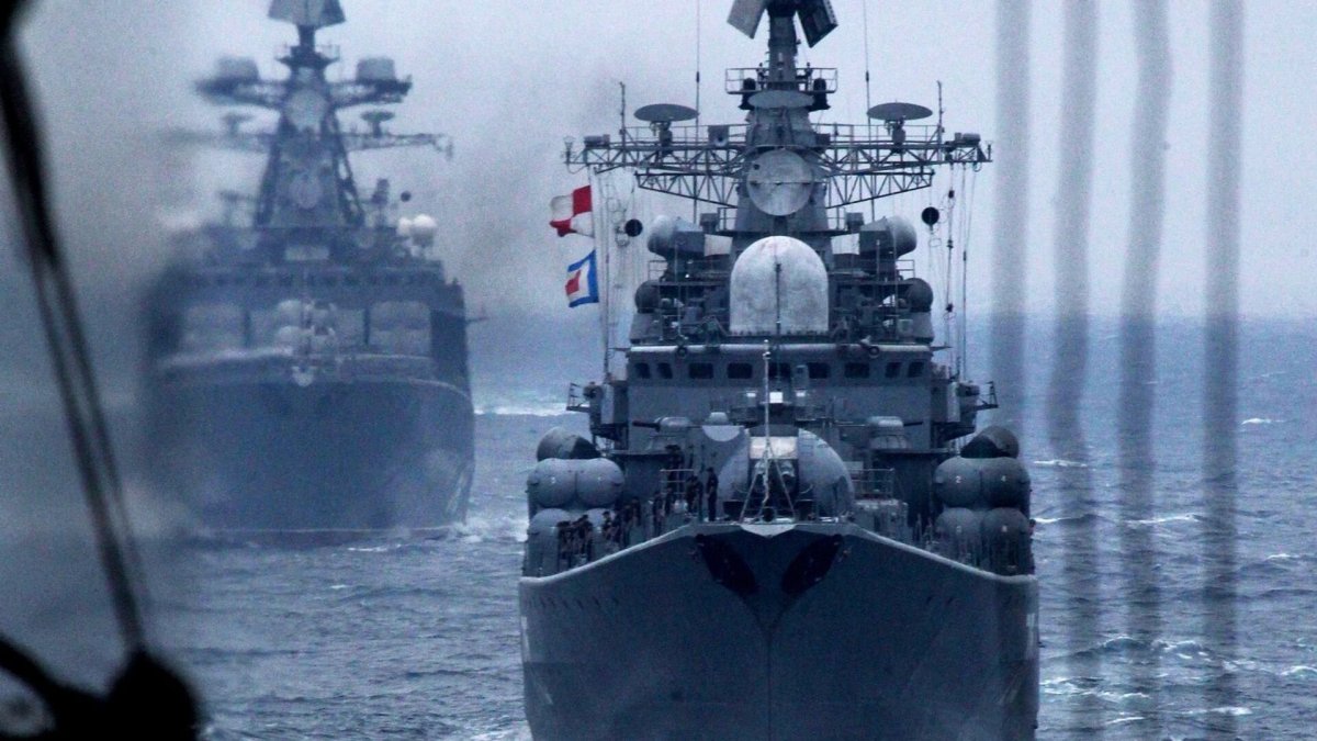 Военный корабль