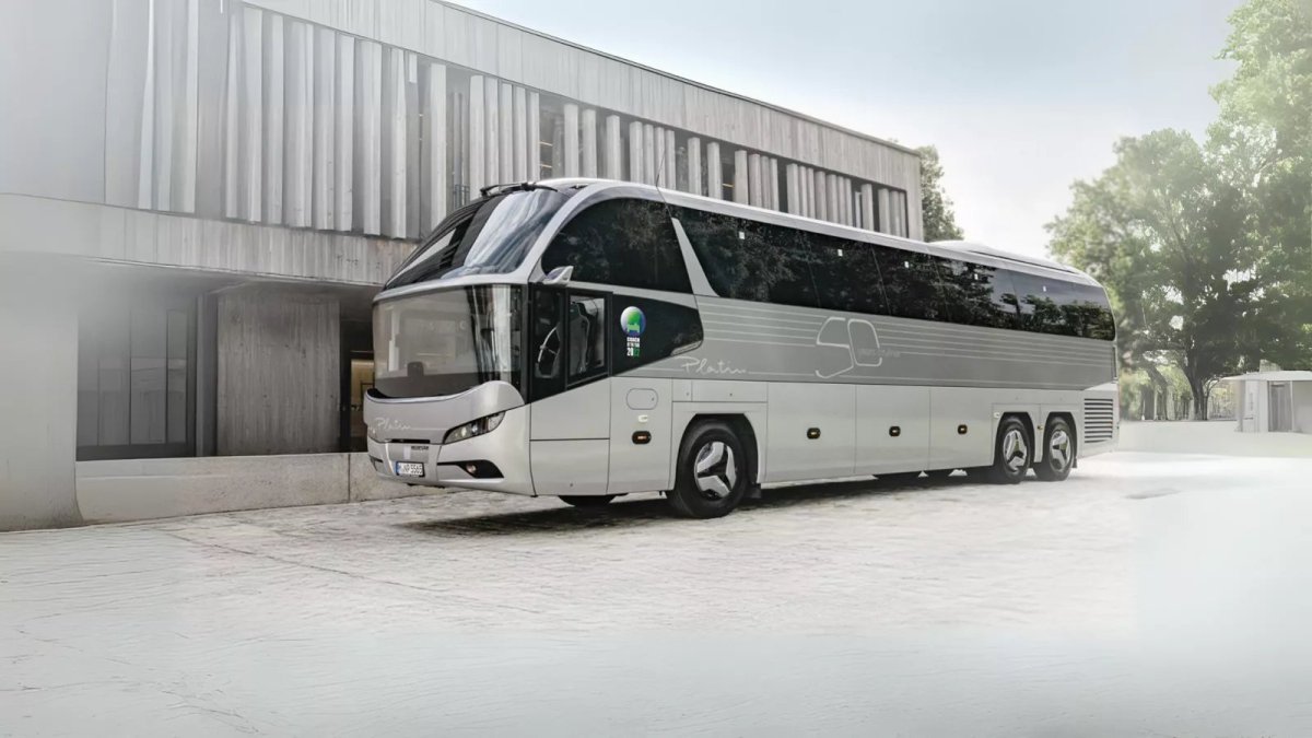 Автобус Неоплан Ситилайнер