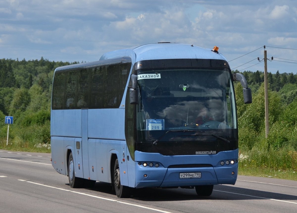 Автобус Neoplan Tourliner l 57