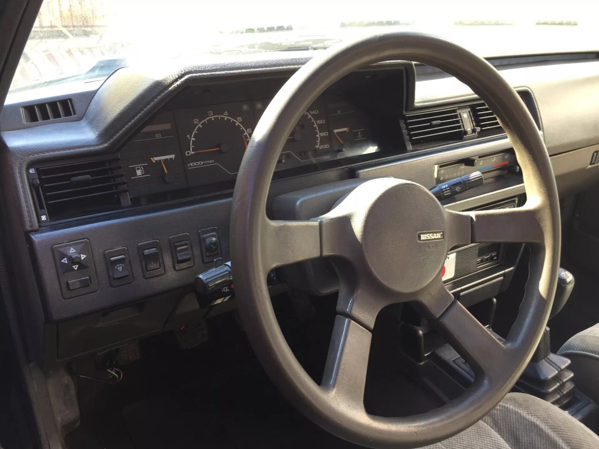 Nissan Bluebird 1988