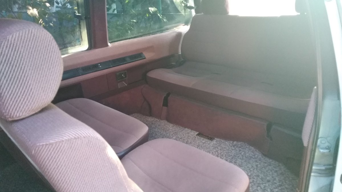 Ниссан Ларго с22