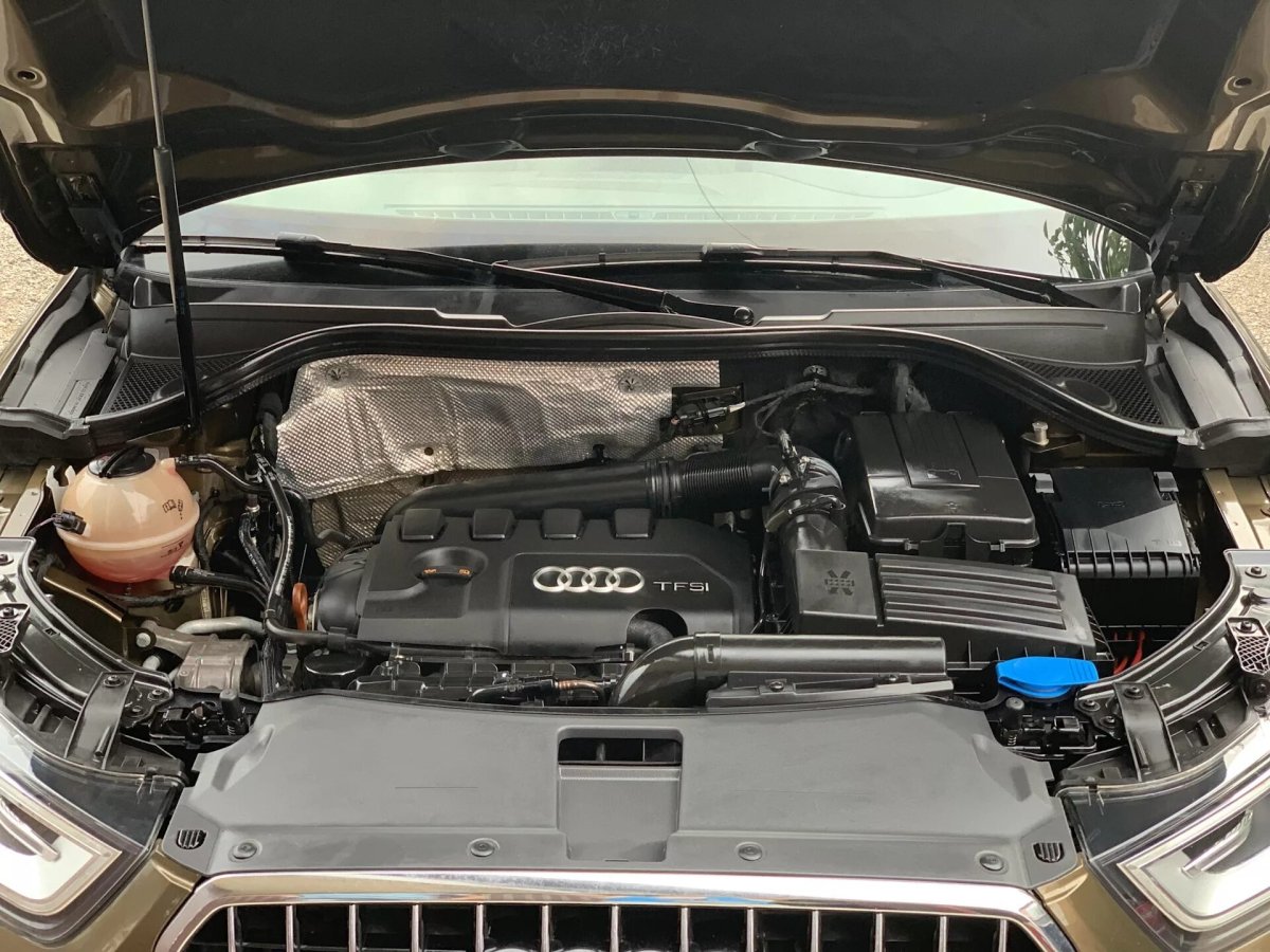 Подкапотное пространство Ауди q3