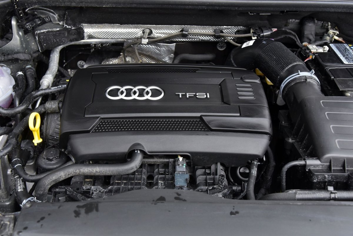 Q3 2013 2.0 TFSI мотор