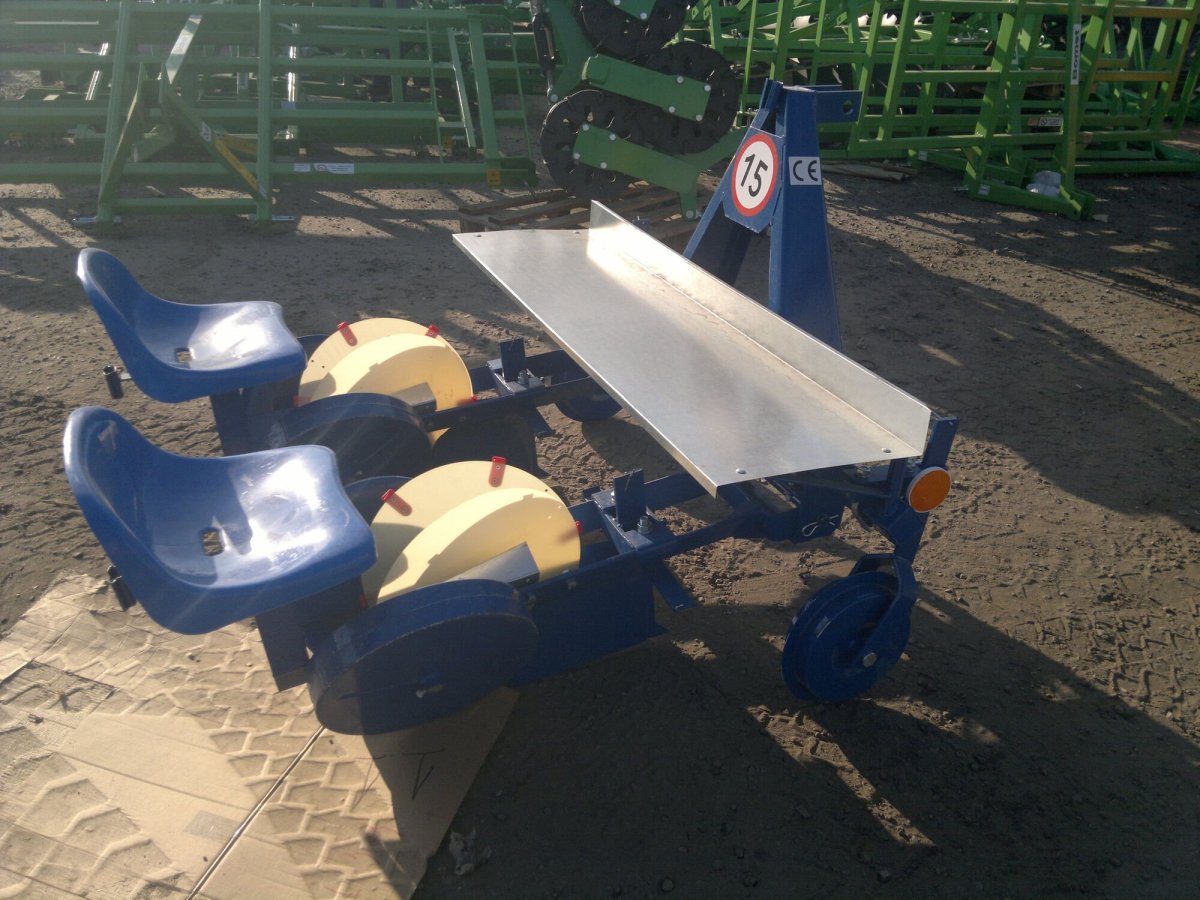 Рассадопосадочная машина Польша