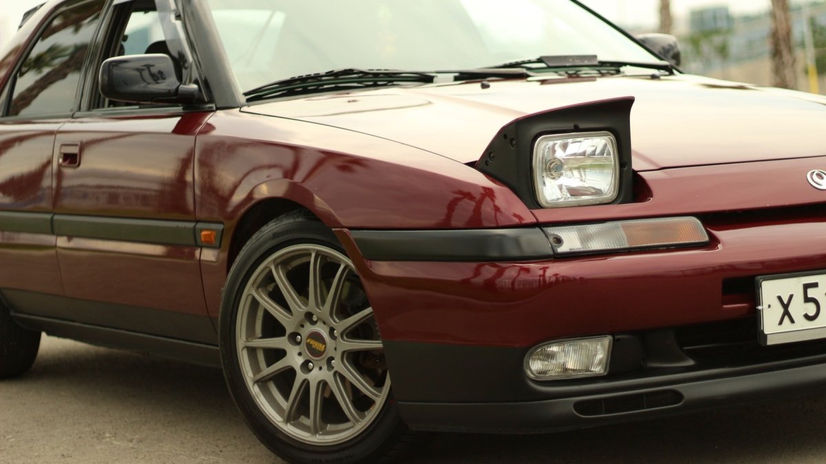 Мазда 323 ф БГ