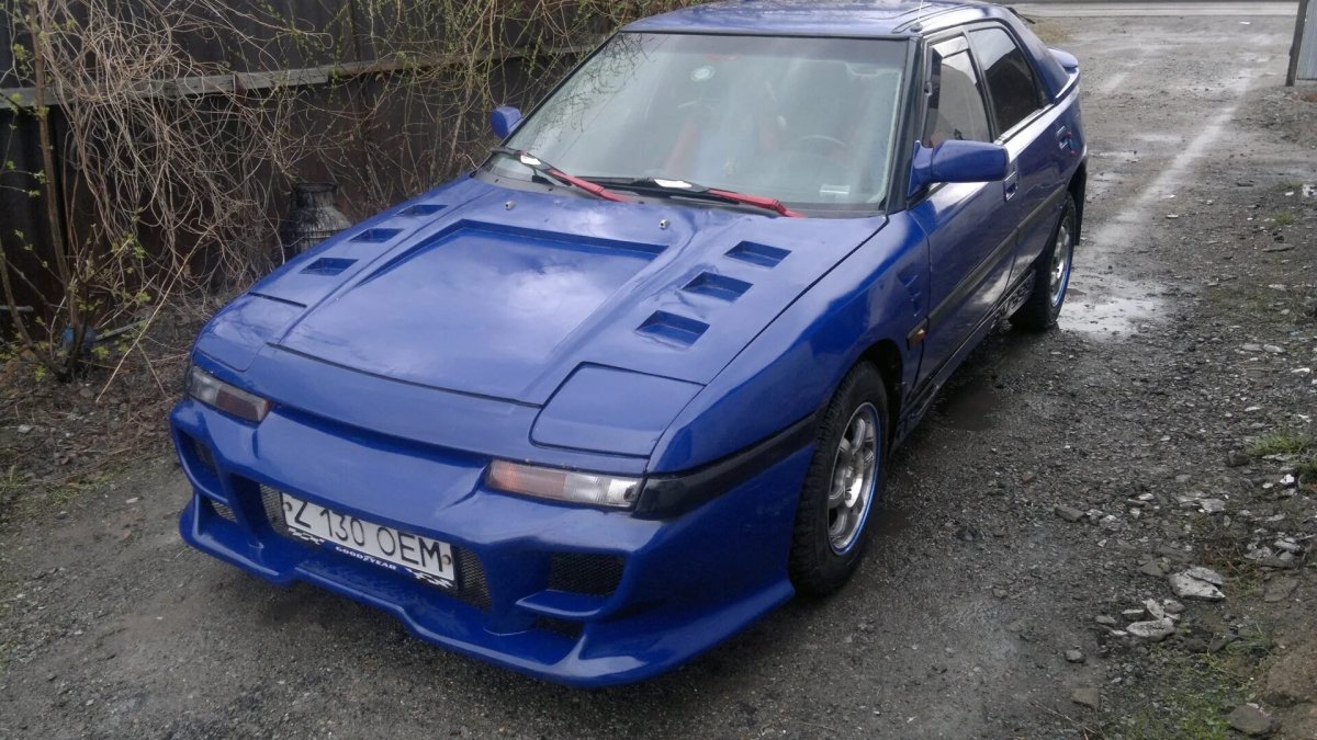 Mazda 323 слепая