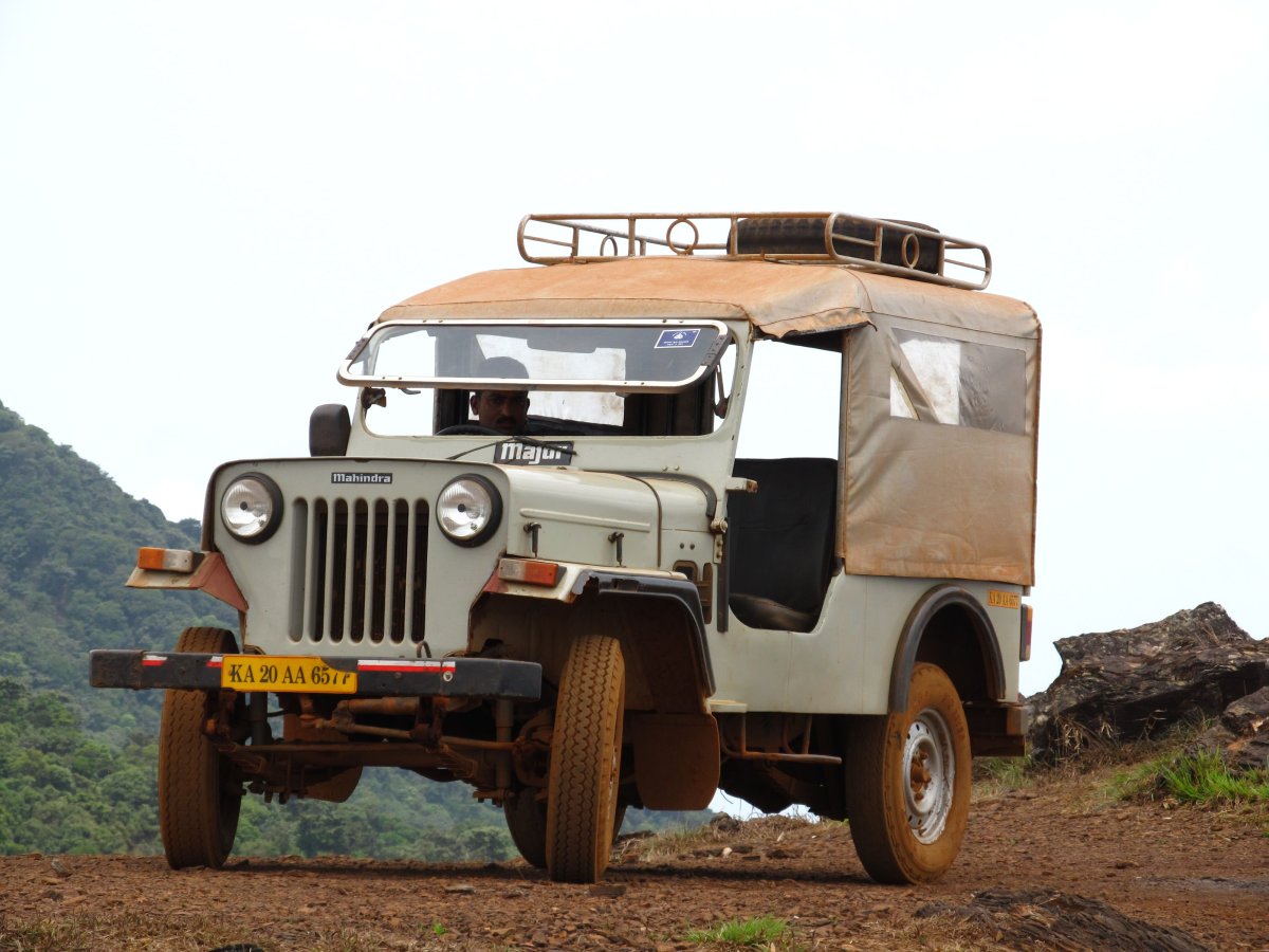 Mahindra Major