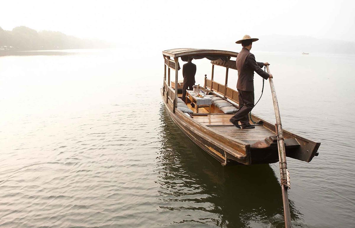 Китайская лодка сампан