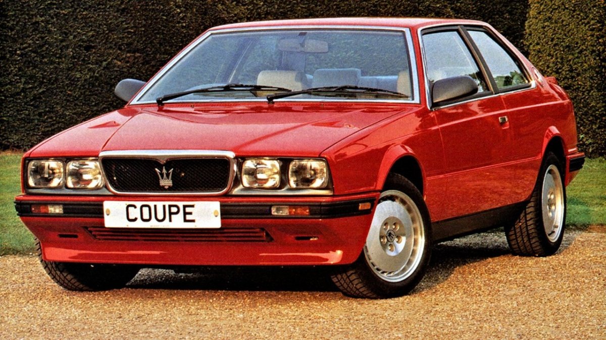 Мазерати 222