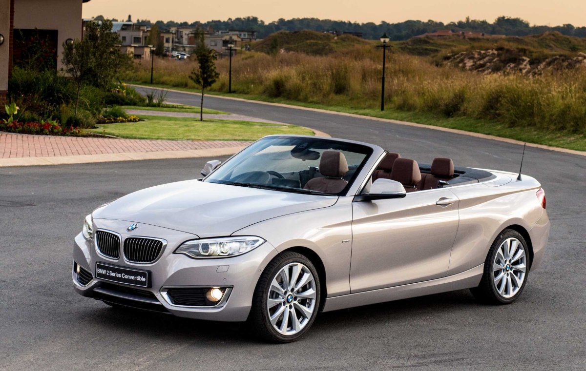 BMW 2 Convertible