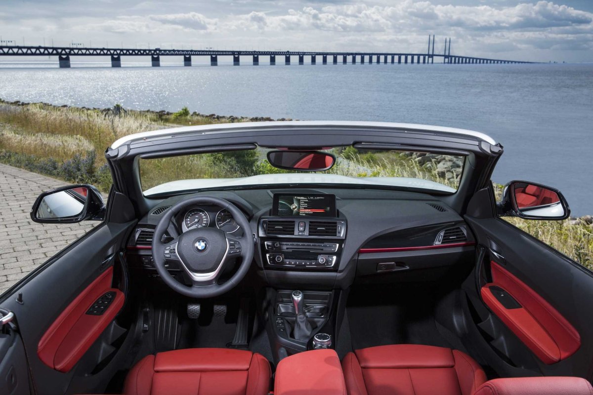 BMW 2 Cabrio f23 Interior