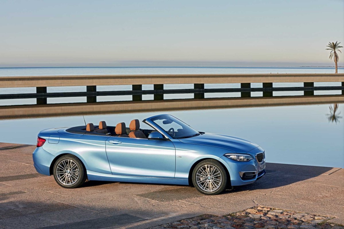 BMW 240i Cabrio