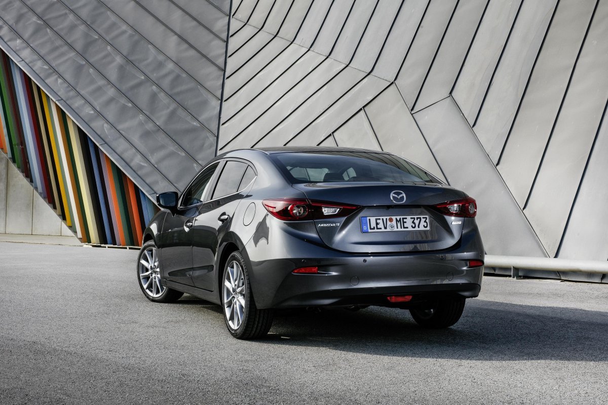Mazda 3 III (BM) Рестайлинг