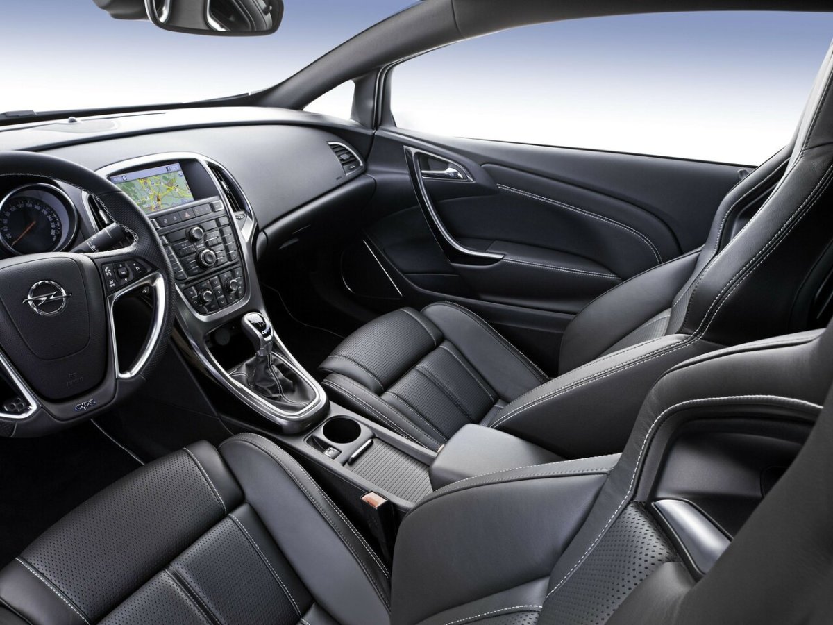 Opel Insignia OPC 2021