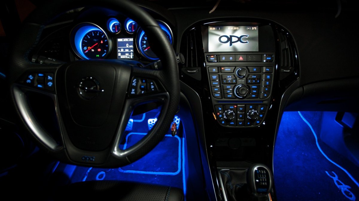 Opel Astra j GTC подсветка салона