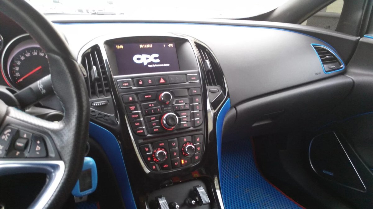 Astra OPC панель салон