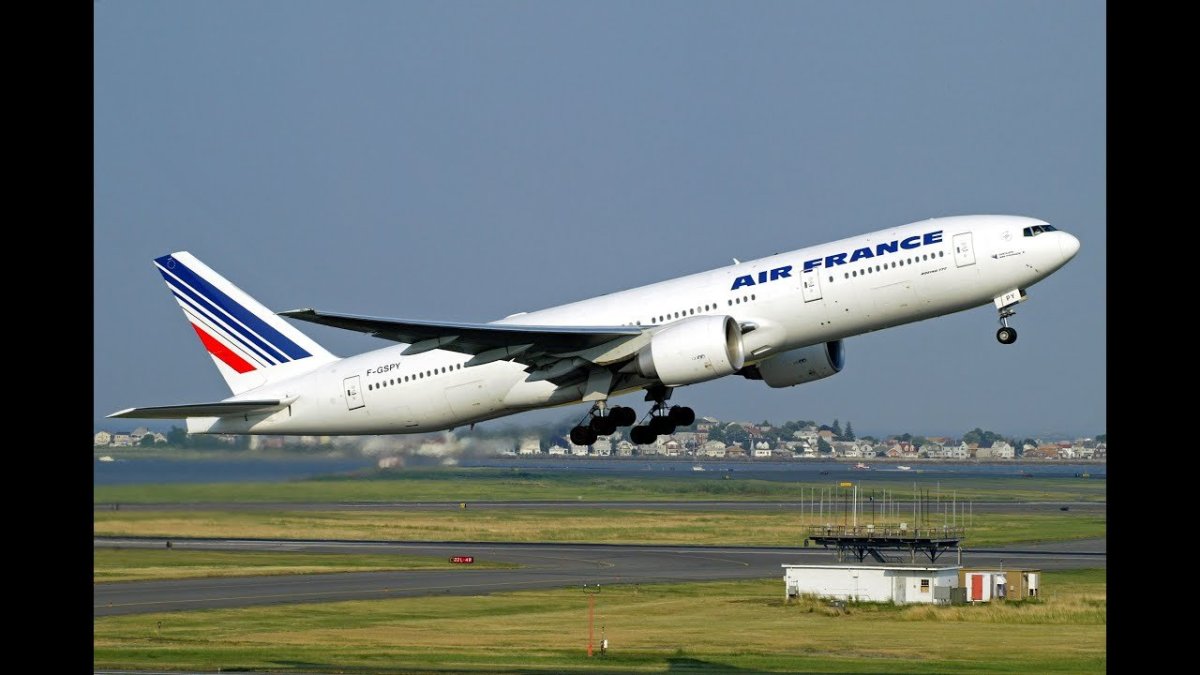 Боинг 777 Air France