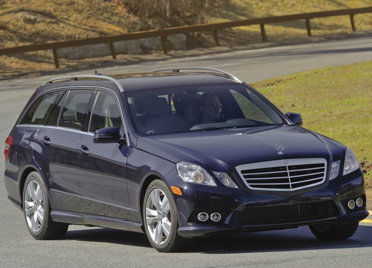 Мерседес е 350 4 matic