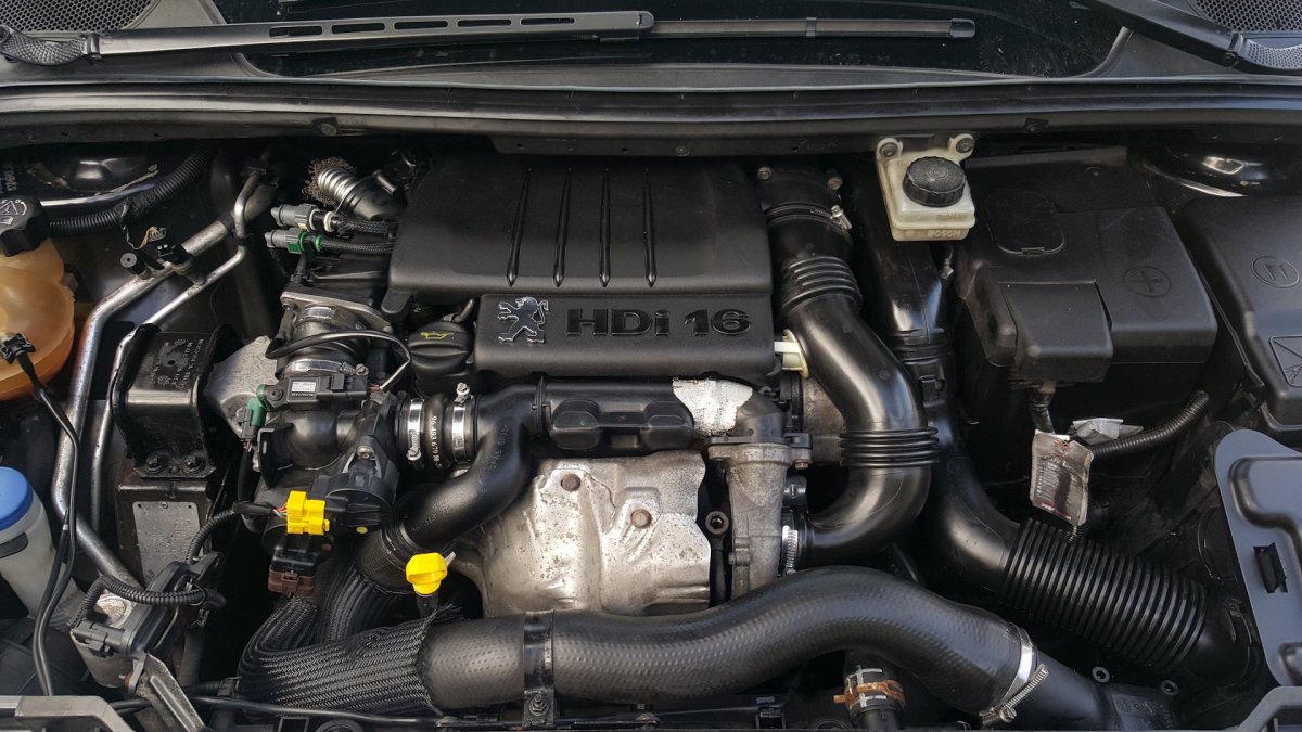 Дизель Пежо 1.6 HDI