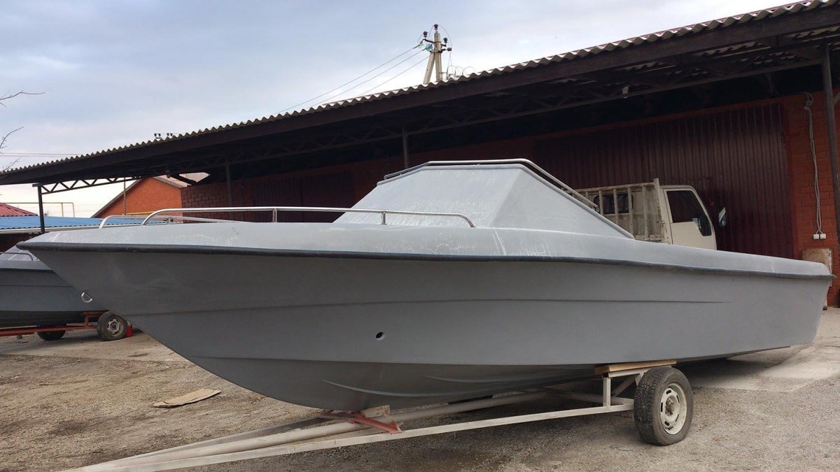 Байда лодка Касатка