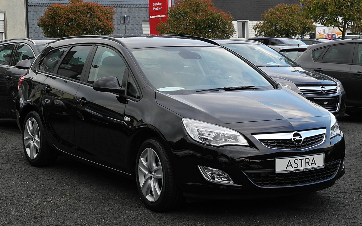 Opel Astra 2011 1.6