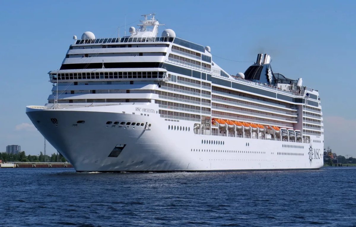MSC Orchestra круизный лайнер