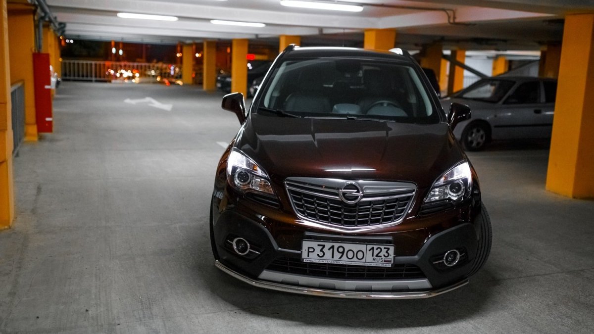 Опель Мокка Космо