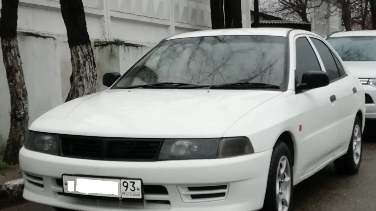 Митсубиси Лансер 1998