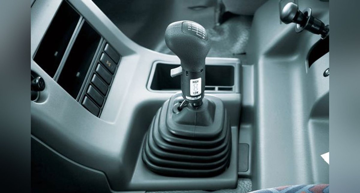 Исузу 10 тонн переключение передач