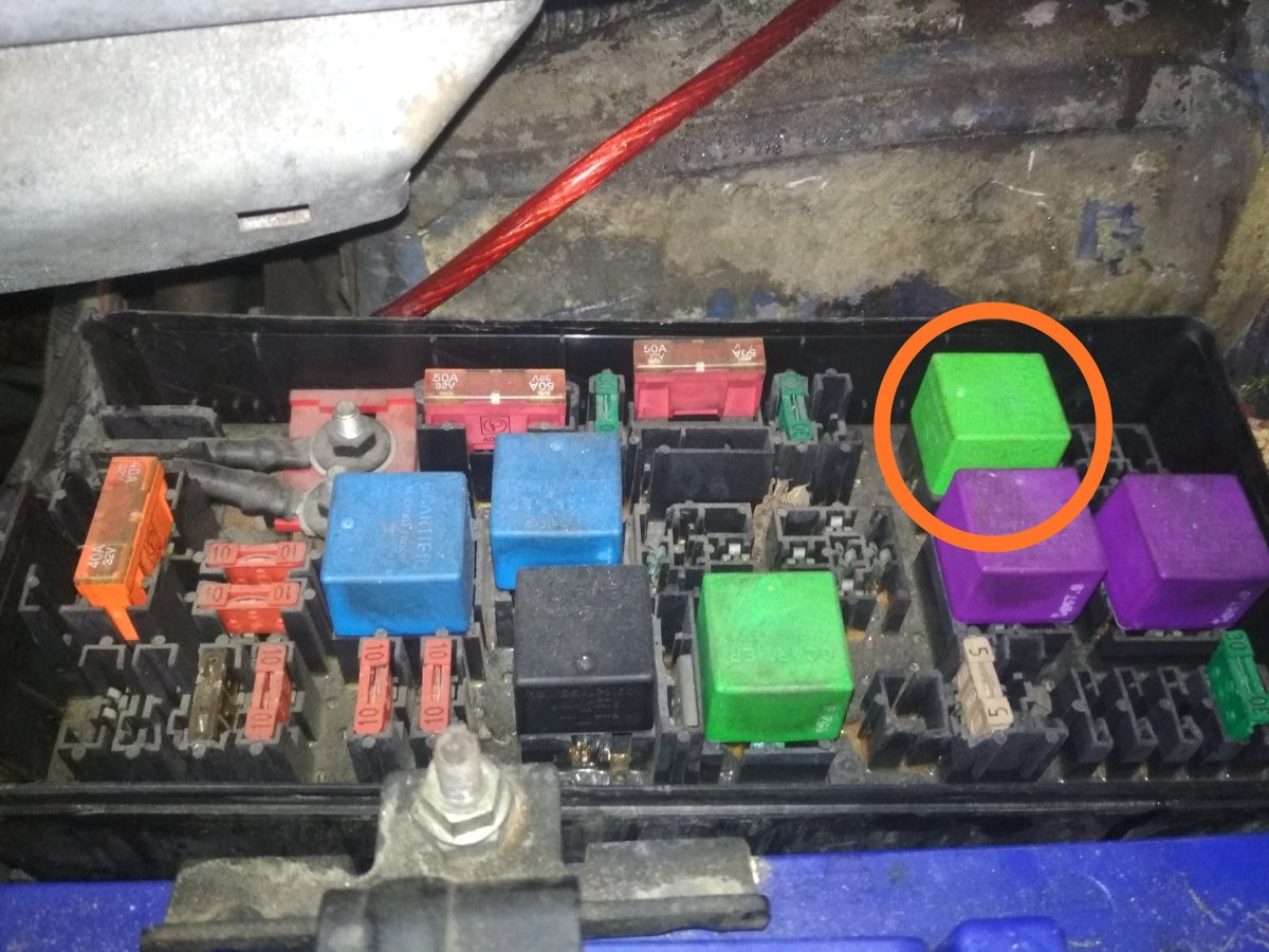 Реле Пежо 405